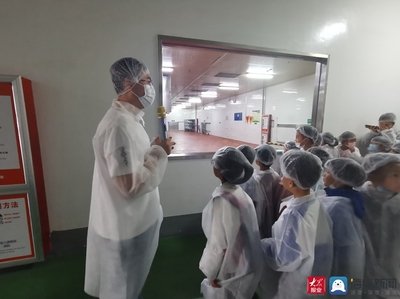 探秘家家悅中央廚房 24組親子家庭親身體驗現代食品加工設備的魅力